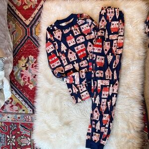 Hanna Andersson Kids Pajama Set - Navy and Red House Print